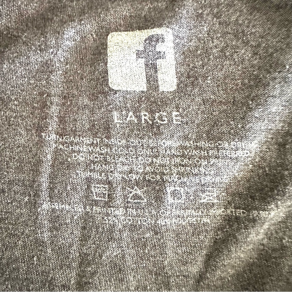 Rare Facebook Brand Halloween “Hack” Shirt Exclusive Jack-o’-Lantern Graphic Tee - Picture 4 of 4